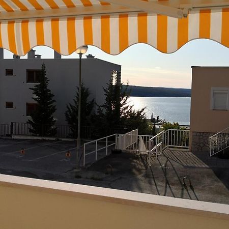 Apartments Bujan Crikvenica Luaran gambar