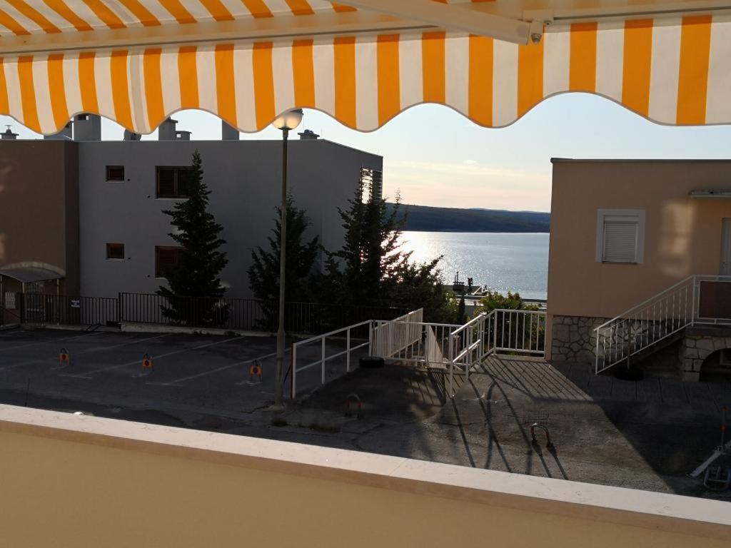 Apartments Bujan Crikvenica Luaran gambar