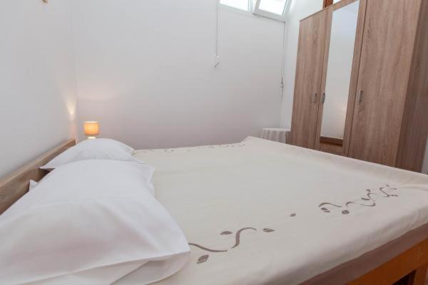 Apartments Bujan Crikvenica Luaran gambar