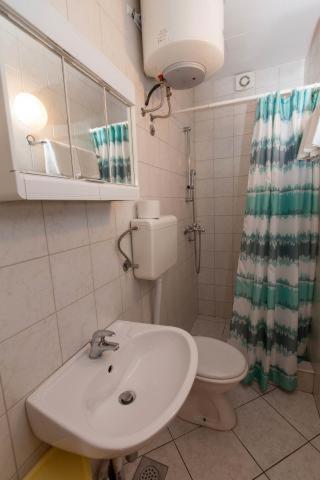 Apartments Bujan Crikvenica Luaran gambar
